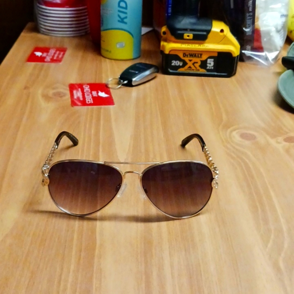True religion  sunglasses